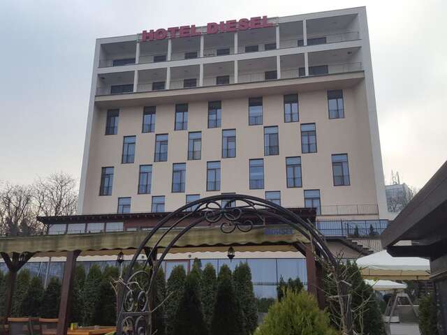 Отель Hotel Diesel Бухарест-4